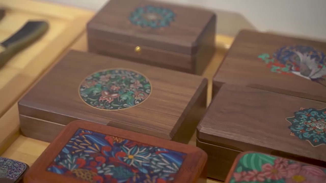 Load video: wooden jewelry box